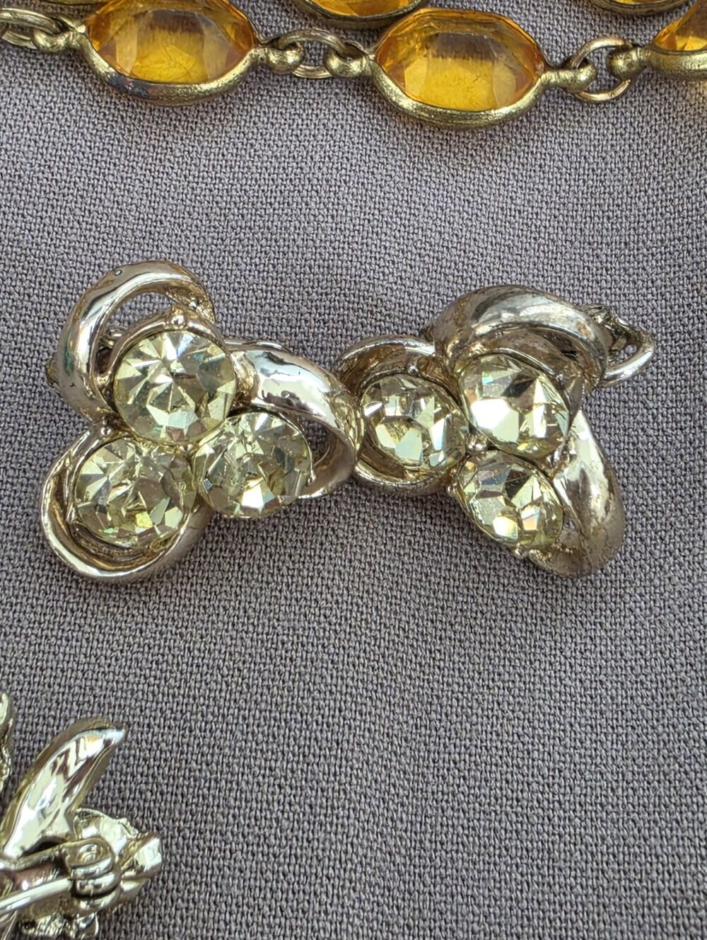 Vintage Whimsical Jewelry Lot CORO Sarah Coventry Fleurette Owl Brooch 70s 80s - Picture 12 of 13